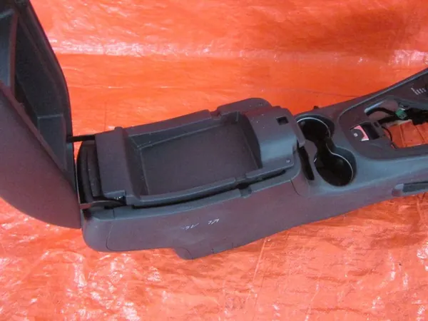 JEEP CHEROKEE KL 2016 TÚNEL CENTRAL APOIO EU image 7