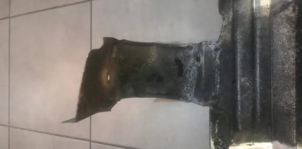Escudo Turbo Mercedes Vario 815 Pieza OEM image 7