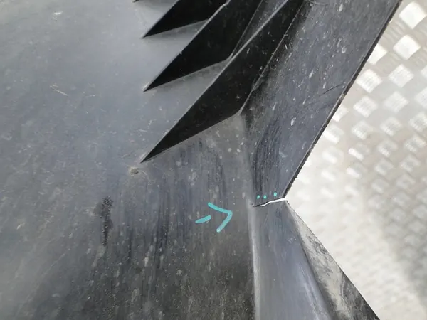 Front Left Wheel Arch Dacia Jogger 638437444R image 4