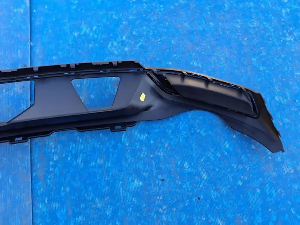 Garniture Pare-chocs Arrière OEM 3G0807568A VW Passat B8 image 6