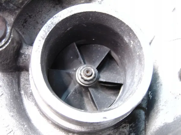 Turboalimentador derecho 94812302554 Porsche Cayenne II 958 4.8 V8 image 8