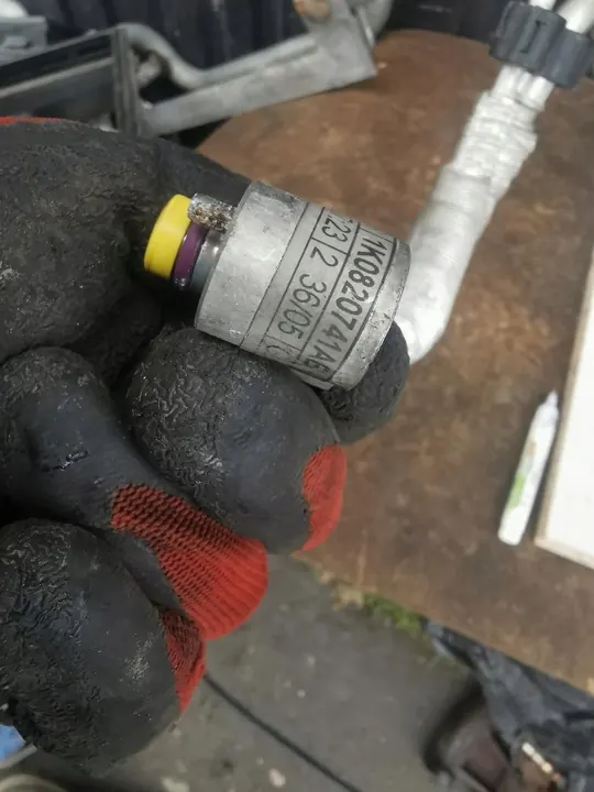 Ilmastointijohdot VW Golf V Hatchback 1.6 image 7