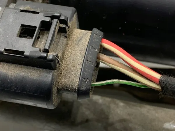 Etupyyhkijämekanismi VW CC B7 3C8955119F 11-16 image 4