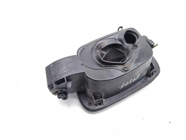Tapa de combustible Vauxhall Insignia OEM 22799917 - Usado image 3