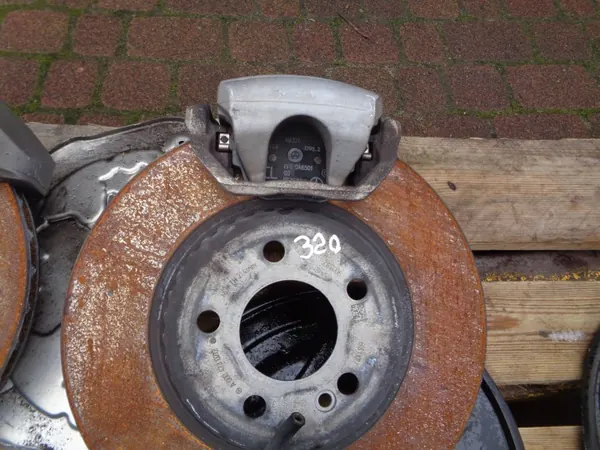 Jeu de disques et étriers frein Mercedes-Benz OEM GYU2432 image 5