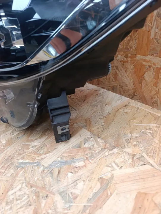 Farol esquerdo Nissan Qashqai II Lift J11 image 5