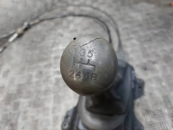 Vaihdepyörä + Kaapelit Fiat Grande Punto I 1.4 8V OEM image 2