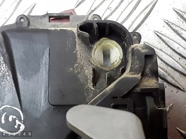 Linke vordere Türschloss Audi A3 2005 image 7