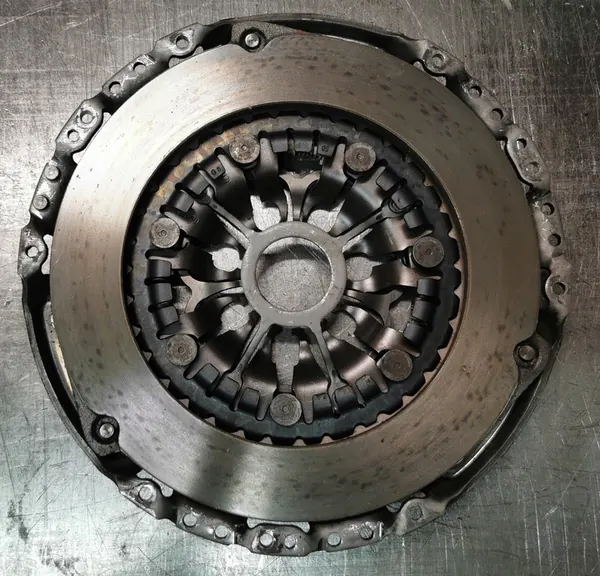 Schaeffler LuK Kaksimassainen Flywheel image 4