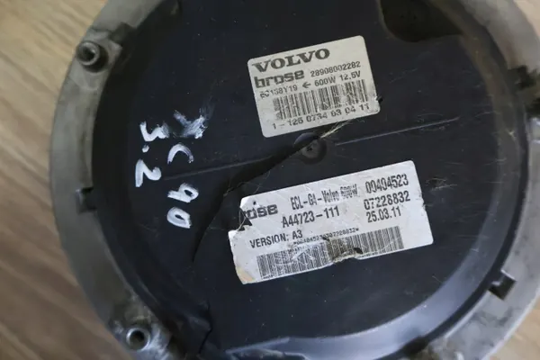 Volvo Radiatorventilatormotor OEM 28908002282 image 3