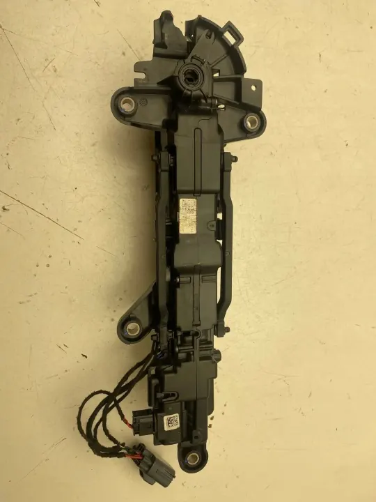Land Rover Türschloss-Einsatz OEM L560J8A222401 image 4
