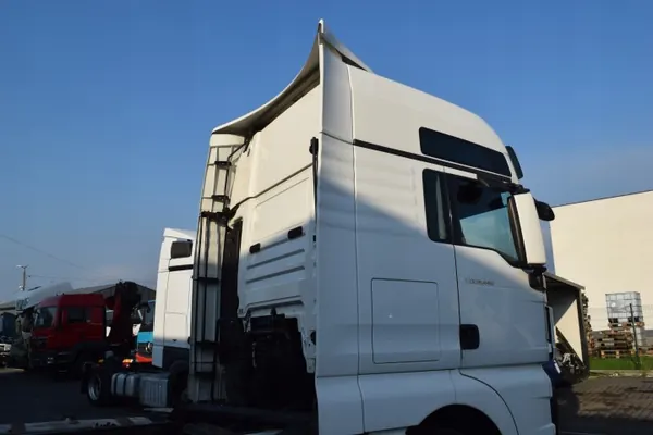 Cabina MAN TGX XXL - Peça OEM usada para Euro 5/6 image 5