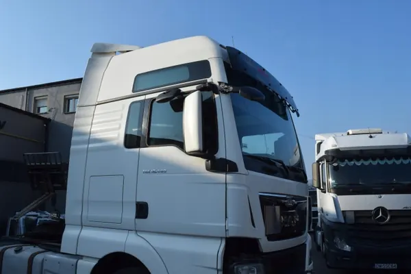 Cabina MAN TGX XXL - Peça OEM usada para Euro 5/6 image 7