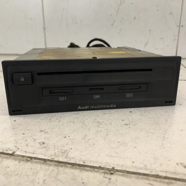 Lecteur navigation OEM 7852585632145654586215 Audi A3 8V image 2
