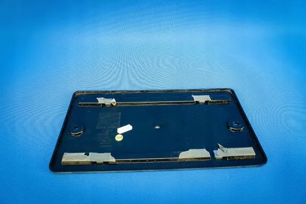 Cadre de Plaque d'Immatriculation Arrière USA Audi Q7 4M 4M0827113 image 2