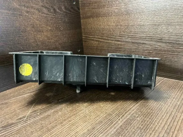 Iveco Daily 3:e gen batteribas OEM 504094417 image 5