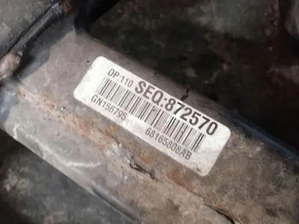 Viga suspensão traseira Chrysler 200 OEM 68165808AB image 3