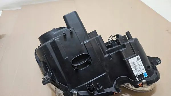 Voorste linker koplamp Mercedes E-Class W211 A2118202961 image 5