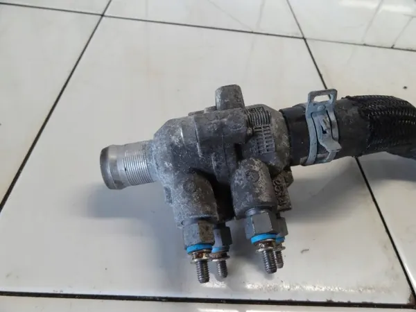 Tuyau de chauffe-eau Renault OE OEM 140531999R image 3