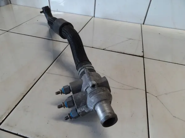 Tuyau de chauffe-eau Renault OE OEM 140531999R image 4