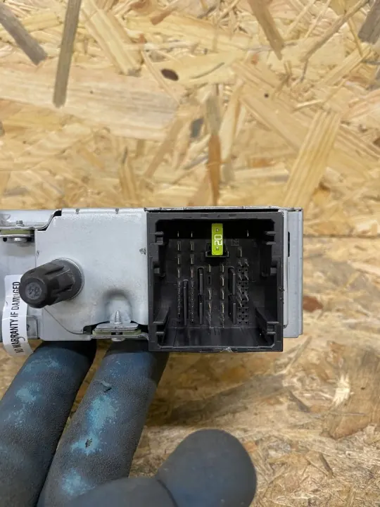 Radio-Navigationsleser OEM 9849600780 für Citroen C5 Aircross image 3