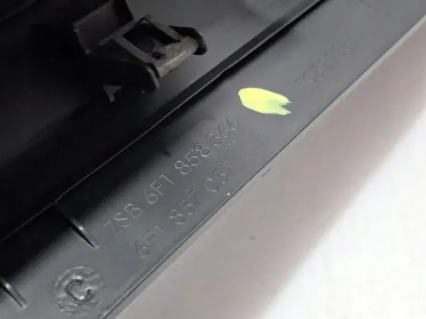 OEM 6F1858366 Ohjauspylvään kansi Seat Ibiza V:lle image 8