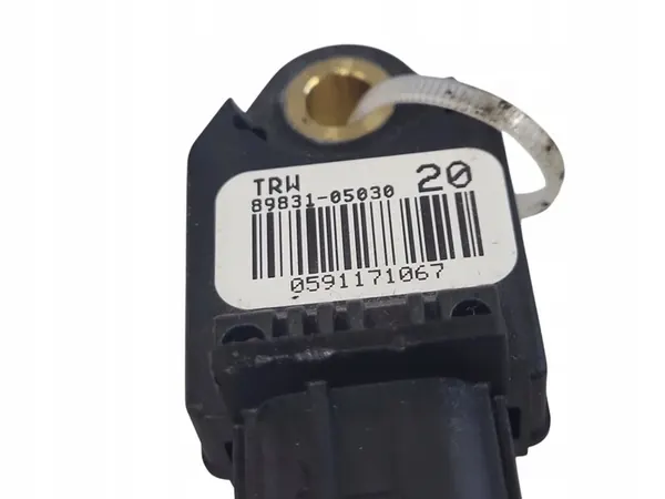 Sensor de nível dianteiro direito PEUGEOT 508 SW 1.6L Diesel image 3