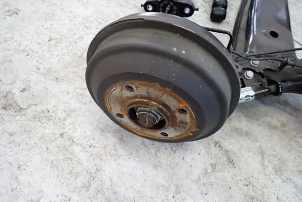 Viga do eixo traseiro AFO7187 para Citroen C3 IV 1.2 Híbrido image 3
