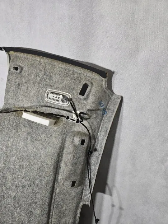 Clip de teto Audi OE usado OEM 4F5867505 image 8