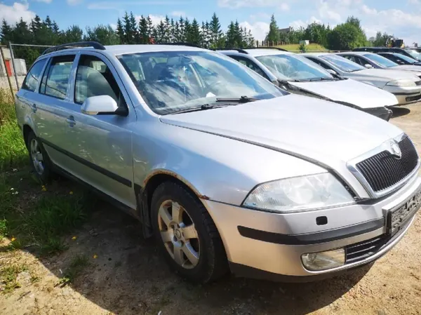 Öljypumppu OEM 03G115105 Skoda Octavia 2.0L image 5