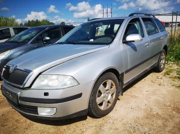 Öljypumppu OEM 03G115105 Skoda Octavia 2.0L image 7