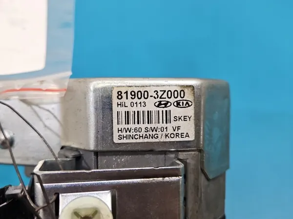 Hyundai I40 Ohjauslukko 81900-3Z000 OEM image 3