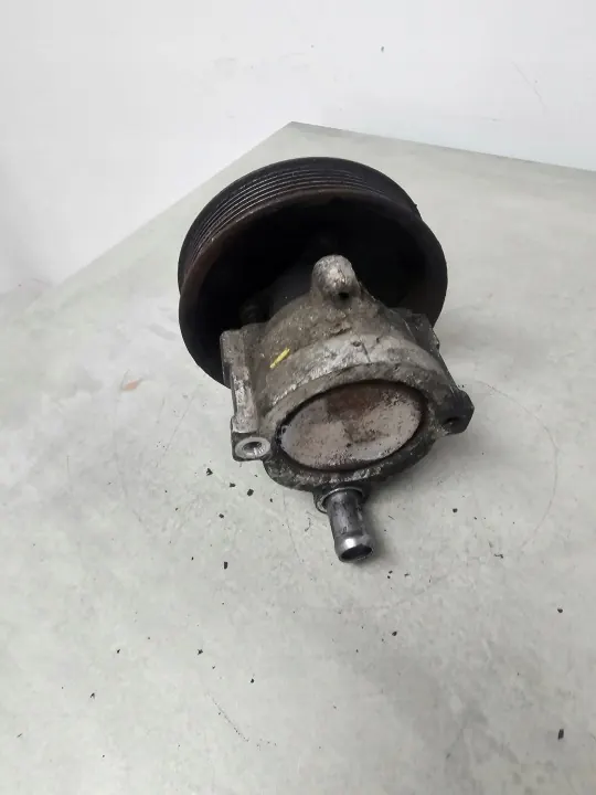 Pompe de direction assistée Renault OE OEM 8200838037 image 7