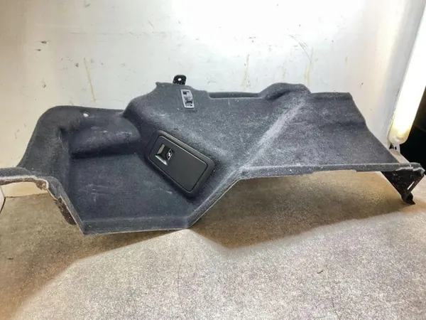 Oikea takaluukun kansi OEM 10859011 BMW 4-sarja image 4