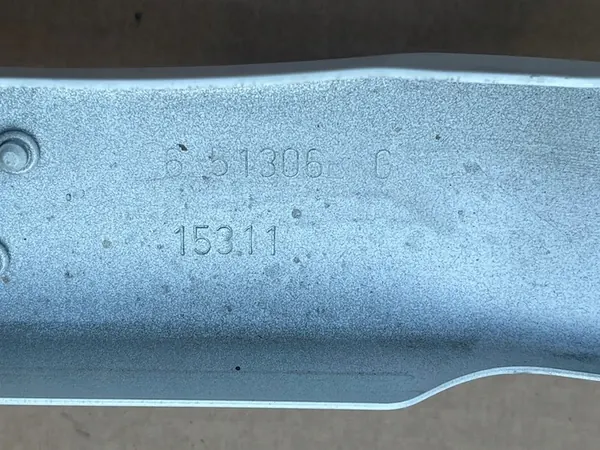 Vorderhalterung links Renault Megane III OE 625135212R image 3