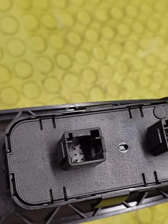 Raam Schakelaar Citroen C4 OE 9651464277 image 5