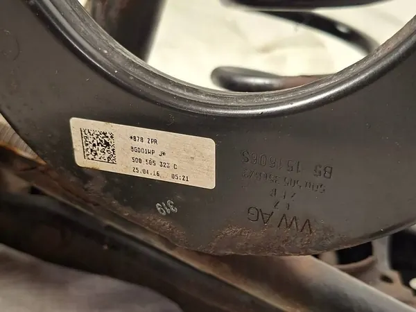 VW Tiguan 5NA 2017 Mozzo Posteriore Destro 5QF505436F image 9