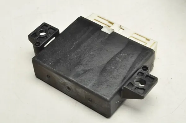 Módulo PDC Mercedes OEM A1909007900 para AMG GT C190 image 4