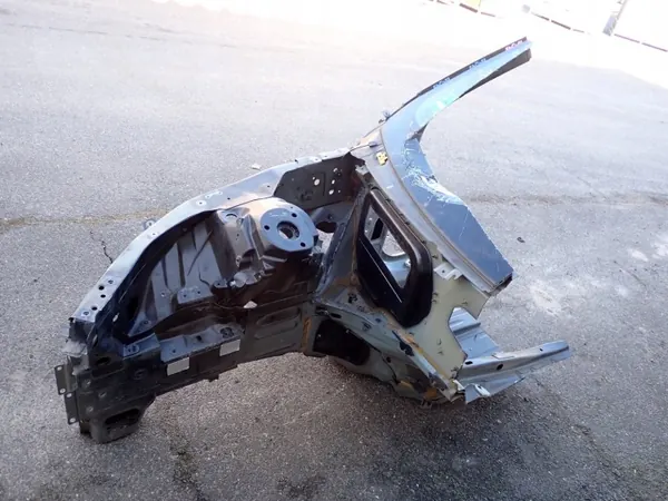 OEM ĆWIARTKA PODŁUŻNICA Etu Oikea Volvo XC60 Käytetty image 3