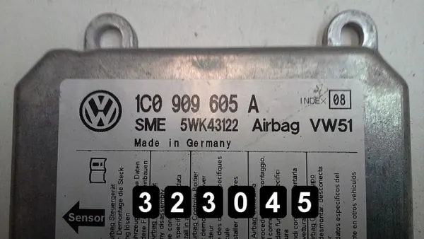 ECU VW Transporter OEM AM-323045 2004 - Usado image 3