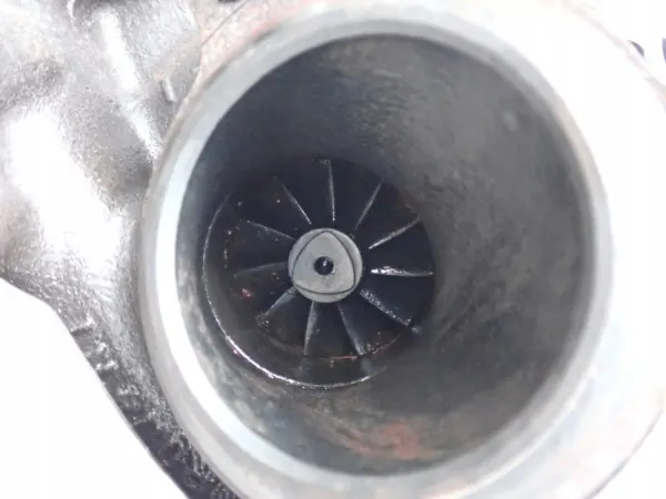 Turbocompresor OEM 057145874T para Audi A8 D4 Q7 4.2 V8 TDI image 7