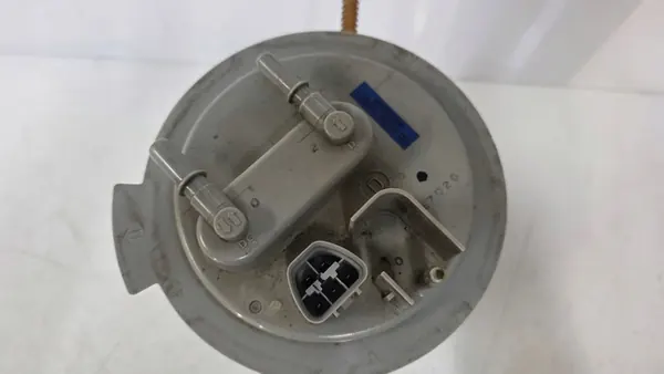 Brandstofpomp Opel Antara 2.0 CDTI image 5