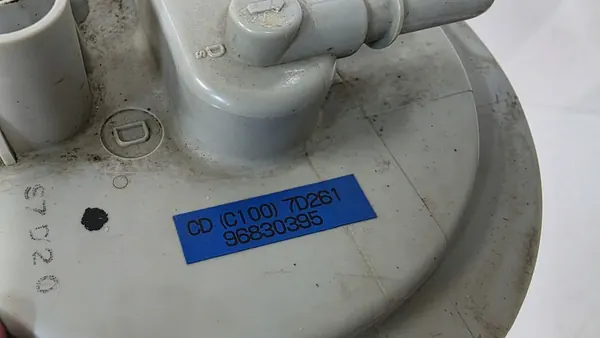 Brandstofpomp Opel Antara 2.0 CDTI image 6