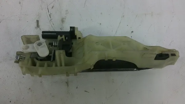 Krom Vänster Framhandtag Kia Picanto OEM 82610-1Y000 image 3