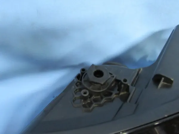 Vasen VW Caddy 2K1 Halogeenivalo image 6