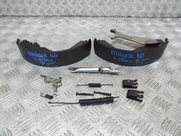 FORD OEM Bromsbeläggsspridare 06-10 Ranger/Mazda BT-50 image 3