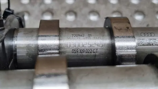 Höger kamaxel OEM 059109021EQ för 3.0 TDI image 6