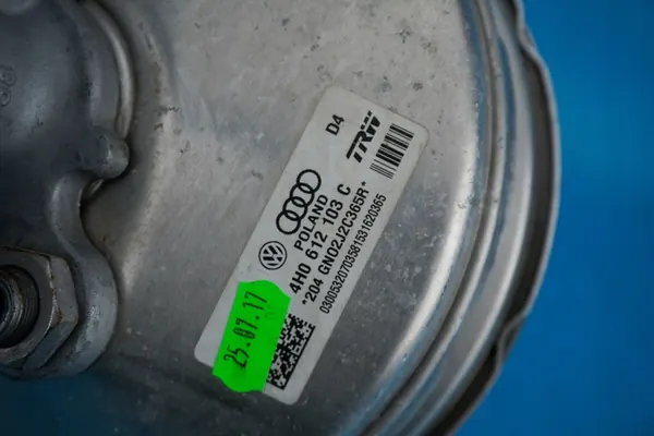 Rembekrachtiger Pomp Audi A8 S8 4H 4H0612103C image 5