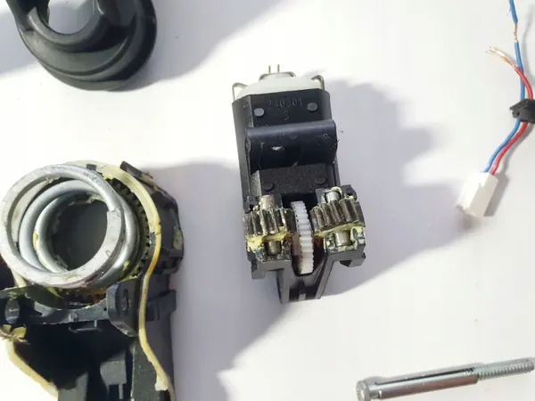 Rechter Spiegelmotor OEM ZESTAW NAPRAWCZY TRYB ZĘBATKA image 3