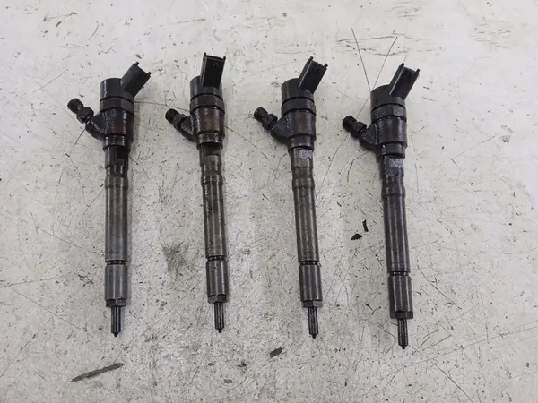 INYECTOR KIA HYUNDAI METZGER ORIGINAL 2.0 CRDI image 4